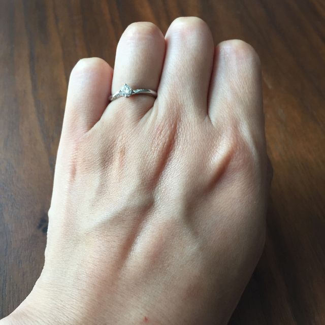 【俄(にわか)の口コミ】 セットリングで探していて、デザインも男女共にシンプルでとても気に入り…
