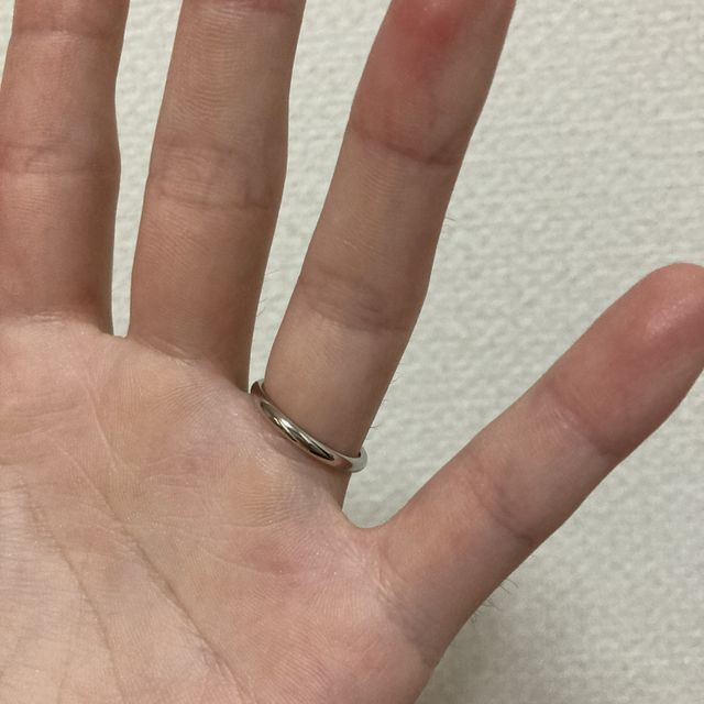 【銀座ダイヤモンドシライシの口コミ】 とても光沢もありリングもしっかりしている。
元々、シンプルなデザインが…