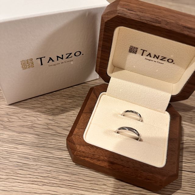 【TANZO.(鍛造指輪)の口コミ】 長くつけていく上で、傷がつきにくい商品を探していました。また、細身の…