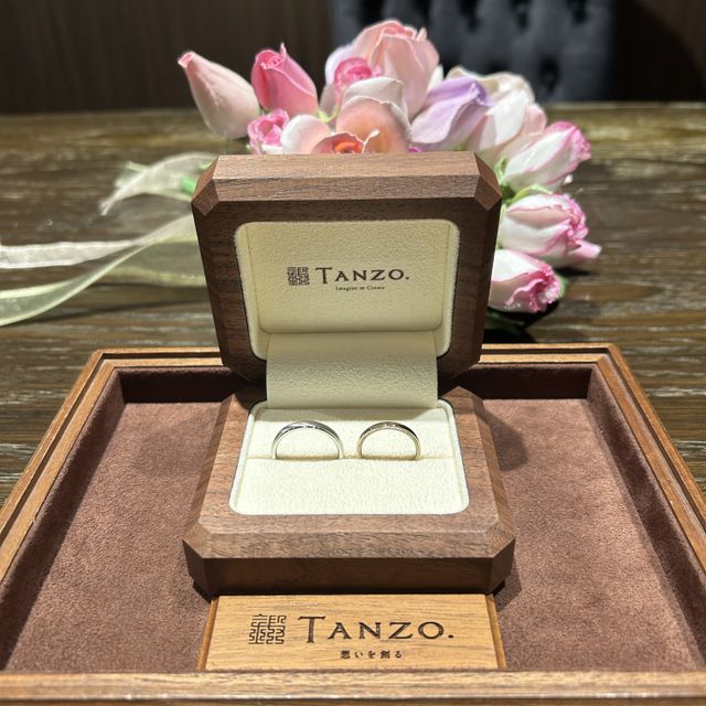 【TANZO.(鍛造指輪)の口コミ】 つけ心地も良く、好きなデザインに加工してくださいます。
他の店舗には無…