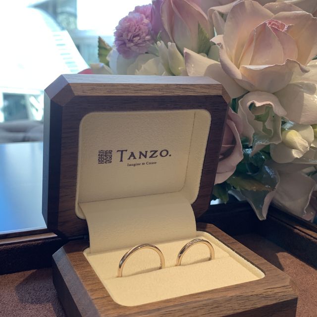 【TANZO.(鍛造指輪)の口コミ】 シンプルながら、特別感のあるリングに仕上げることができます。装飾や加…