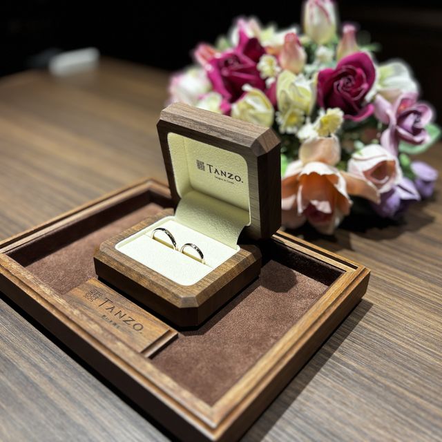 【TANZO.(鍛造指輪)の口コミ】 様々な素材、組み合わせを選ぶことで、世界に一つだけの自分達好みの指輪…