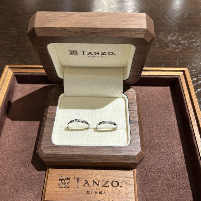 【TANZO.(鍛造指輪)の口コミ】 丁寧な接客で、どんな指輪ができるのか、わかりやすかったです。
ある程度…