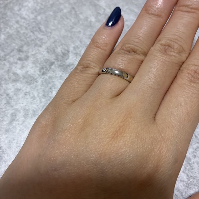 【ケイウノ ブライダル(K.UNO BRIDAL)の口コミ】 オーソドックスと見えつつドナルドの足がデザインされているのがかわいす…