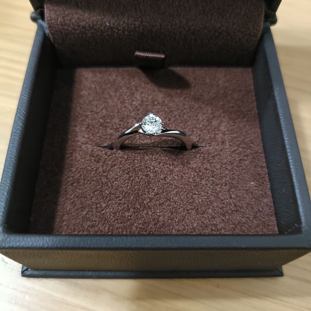 【パルテ熊本の口コミ】 様々なデザインを指にはめさせていただきました。自分が欲しいと思ってい…