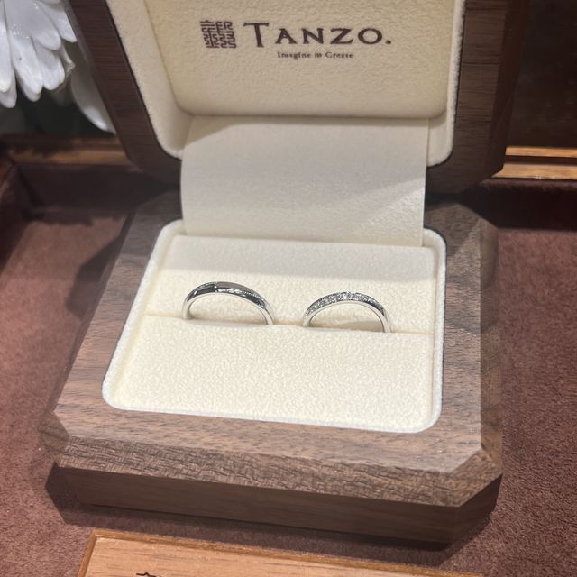 【TANZO.(鍛造指輪)の口コミ】 なにより鍛造製法であるため、耐久性に優れている点。
納品までの間に付け…