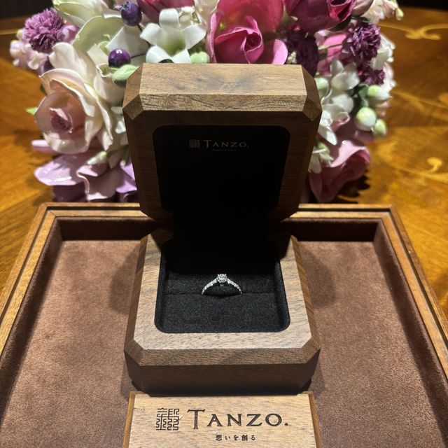 【TANZO.(鍛造指輪)の口コミ】 デザインにいろいろ悩みましたが、価格や信頼、耐久性など全てを加味して…
