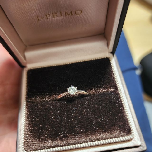 【アイプリモ(I-PRIMO)の口コミ】 シンプルなデザインで、どんなシチュエーションでも着けやすいと思います…