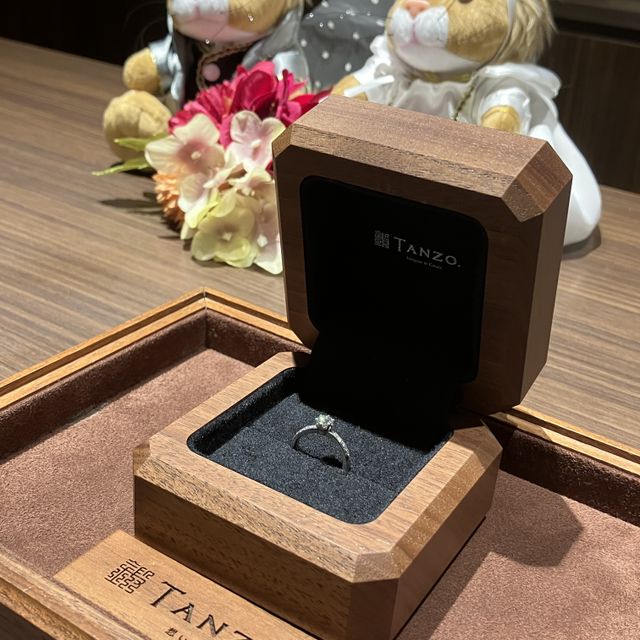 【TANZO.(鍛造指輪)の口コミ】 デザインにこだわり、詰め込みました。
普段使いできるシンプルさの中に目…