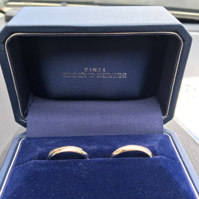 【銀座ダイヤモンドシライシの口コミ】 私の指が関節太めのお肉ぷにぷになので、指が細く綺麗に見えるデザインの…