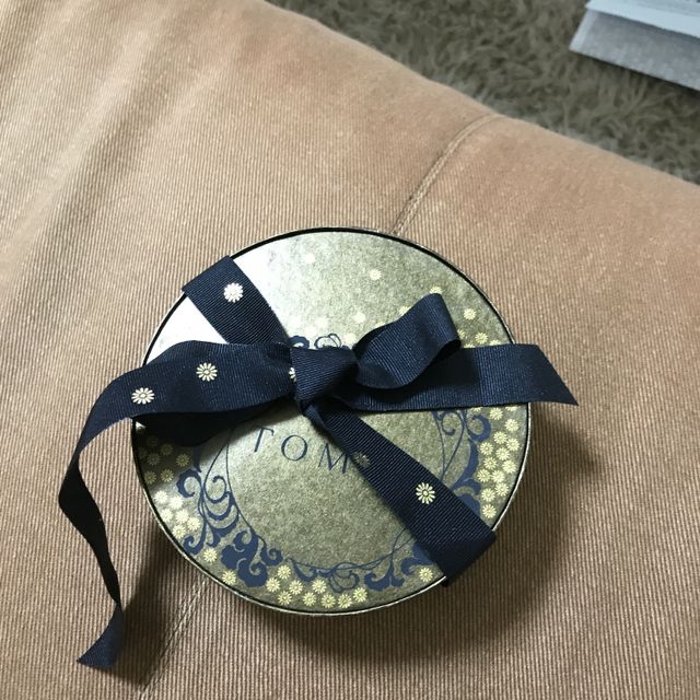 【TOMOE(トモエ)の口コミ】 婚約指輪と結婚指輪の3点を購入すると、15万円の割引があったので決めまし…