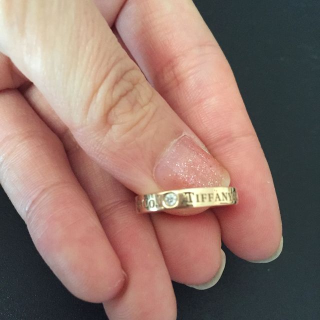 【ティファニー(Tiffany & Co.)の口コミ】 大阪滞在中にちょっと見てみようと思い入った店舗でしたが、店員さんが親…