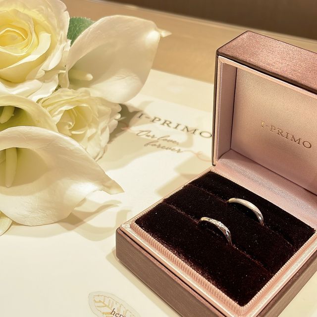 【アイプリモ(I-PRIMO)の口コミ】 迷ったのもあったけど、着けていないのうな軽い付け心地で、シンプルなデ…