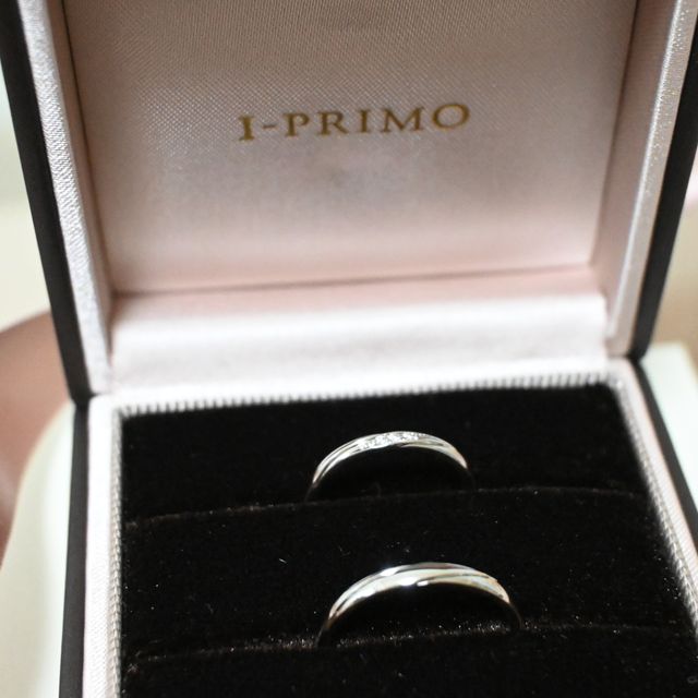【アイプリモ(I-PRIMO)の口コミ】 ストレートデザインで斜めに線が入り指が細長く綺麗に見えるデザインです…