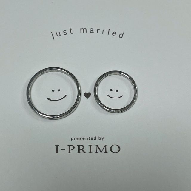 【アイプリモ(I-PRIMO)の口コミ】 スタイリッシュかつシンプルで飽きの来ないデザインで気に入っています。
…