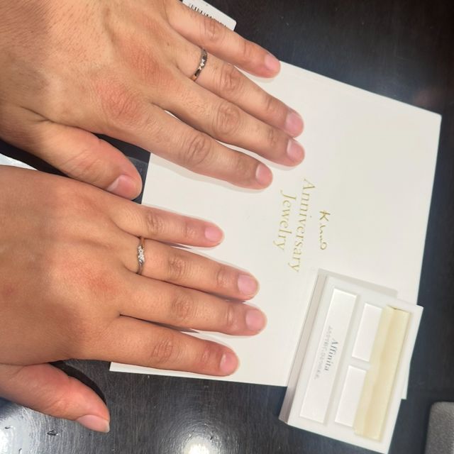 【ケイウノ ブライダル(K.UNO BRIDAL)の口コミ】 ダイヤデザインとゴールドの色味、マット具合を選べるのはすごく魅力的で…