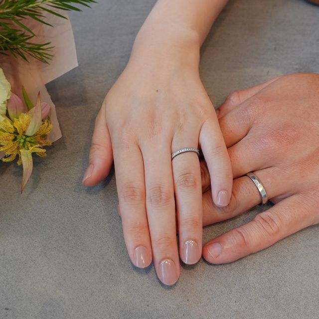 【Cayof(カヨフ)の口コミ】 それぞれ異なるデザインで作成しましたが、テクスチャーを揃えることで統…