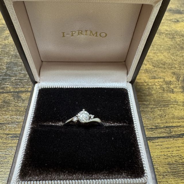 【アイプリモ(I-PRIMO)の口コミ】 シンプルなデザインで指が長く細い方へおすすめです。
普段の生活スタイル…