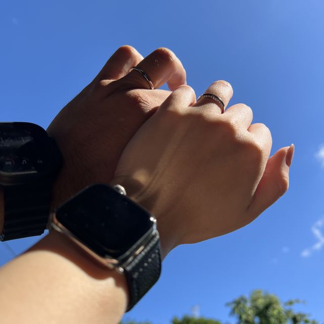 【LEGAN(レガン)の口コミ】 あまりない、側面にダイヤが入ってるデザイン。
メンズはプラチナ素材、レ…