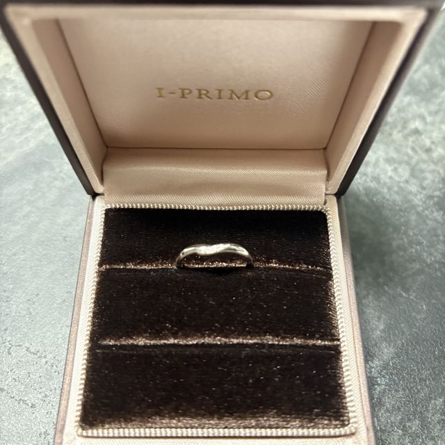 【アイプリモ(I-PRIMO)の口コミ】 私は指の水かきが大きく、指の肉づきも良いため、V字デザインのものを探し…