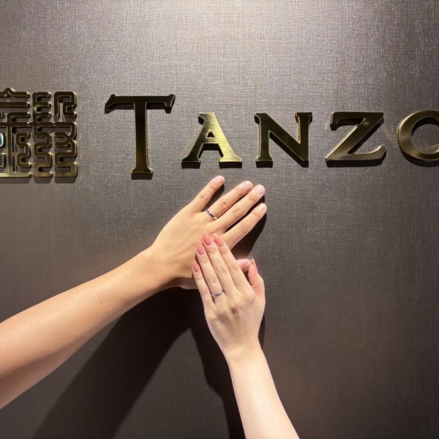 【TANZO.(鍛造指輪)の口コミ】 こだわりのデザインがそのまま形になる！
ウェーブ面取りのデザイン、スト…