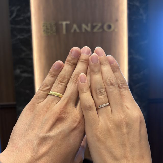 【TANZO.(鍛造指輪)の口コミ】 幅広いデザインから自分たちの好きなものをカスタム出来る。石を入れずに…