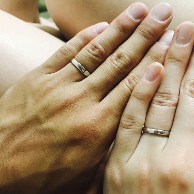 【JEWELRY  KAMATA(ジュエリーかまた)の口コミ】 シンプルで素敵。つけた感じも一生つけていけるような肌に馴染む感じ。光…