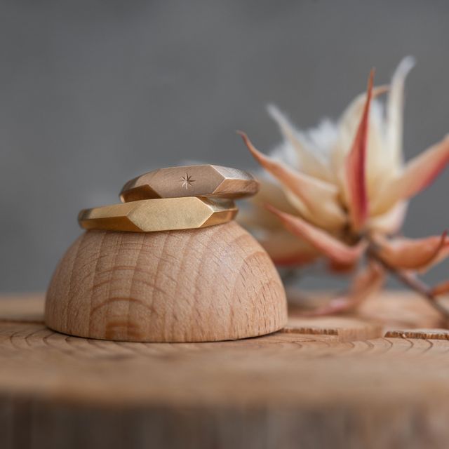 【Cayof(カヨフ)の口コミ】 結婚指輪らしくない、ナチュラルに着けられる指輪にこだわりました。印台…