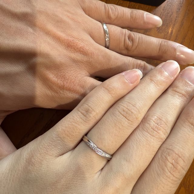 【I's stone(アイズストーン)の口コミ】 指輪のデザインがシンプルなのでシンプルなタイプが好きな男性にはおすす…