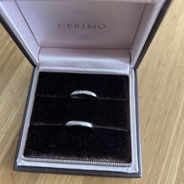 【アイプリモ(I-PRIMO)の口コミ】 シンプルで飽きずにつけられますし、着け心地が良いです。
プラチナなので…