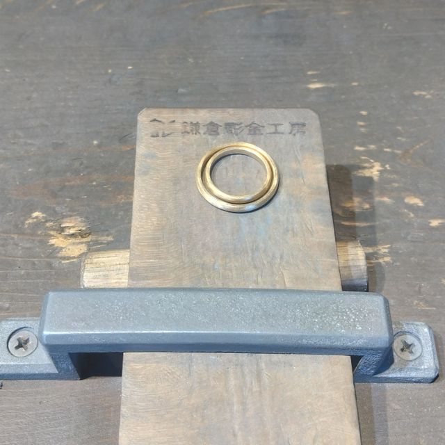 【鎌倉彫金工房の口コミ】 指輪のデザインを事前に決めることができず,当日,職人さんが色々と提案し…