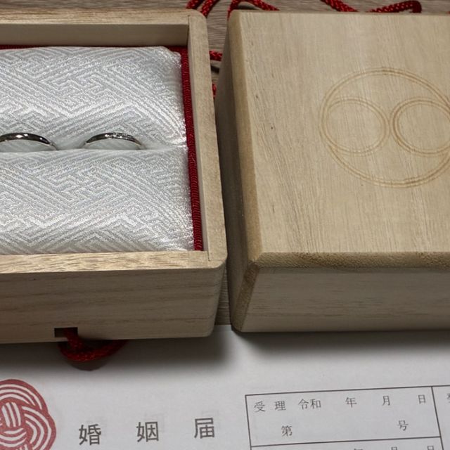 【TOMOE(トモエ)の口コミ】 シンプルで飽きのこないデザインを選びました。着け心地も良くなめらかで…