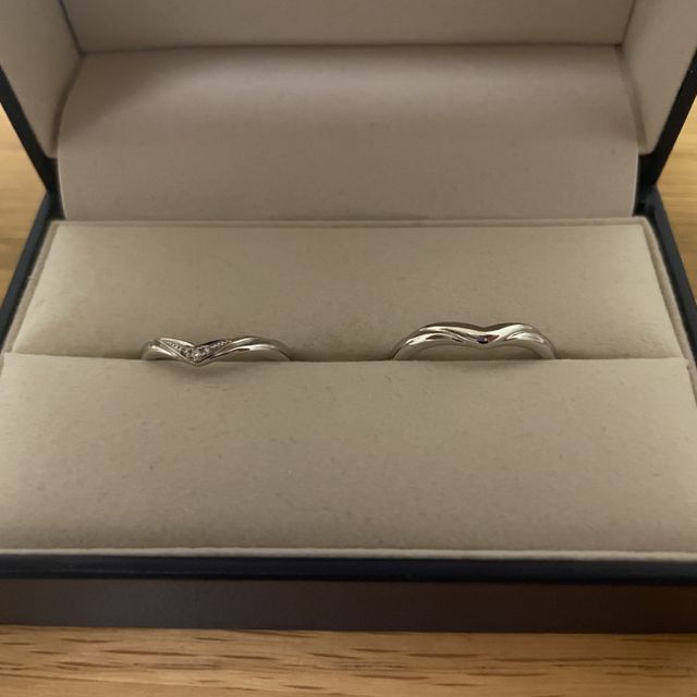 【GALA JEWELRY(ガラジュエリー)の口コミ】 結婚指輪をGALAで選んで本当に良かったです。私が購入した指輪は、シンプ…