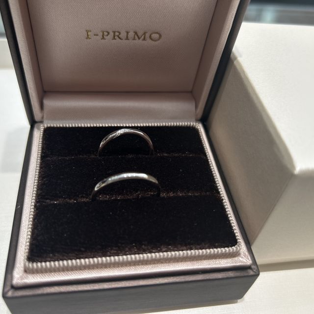 【アイプリモ(I-PRIMO)の口コミ】 何個か迷いましたが、購入した指輪は少しウェーブが入っている為、指が綺…