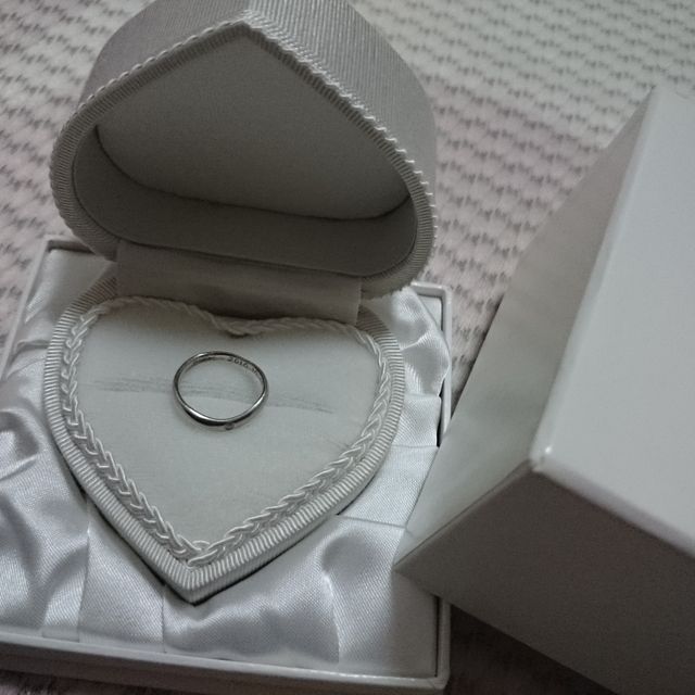 【EYE JEWELRY UMAKI(アイジュエリー ウマキ)の口コミ】 ずっと身につけるものなので、シンプルなデザインにしようと思っていたの…