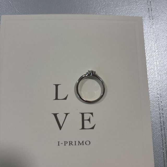 【アイプリモ(I-PRIMO)の口コミ】 ダイヤモンドの質にこだわり、カラー等級がDの最高ランクのところにひかれ…