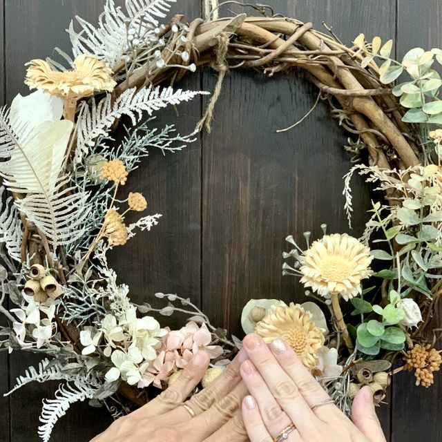 【鎌倉彫金工房の口コミ】 素材、幅、デザイン、加工全て2人で決められる特別な結婚指輪。

あらかじ…