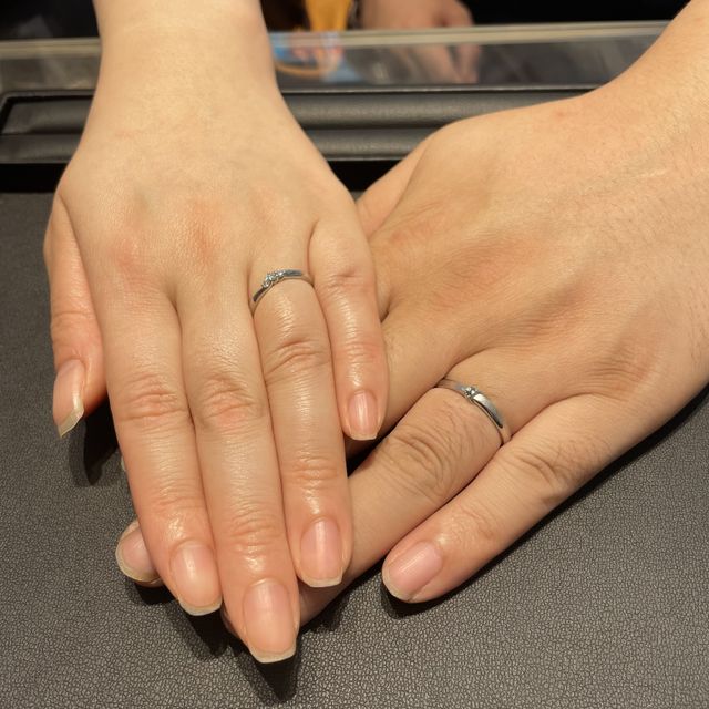 【エクセルコダイヤモンド(EXELCO DIAMOND)の口コミ】 ある程度ホームページを見てデザインをいくつかピックアップしていたため…