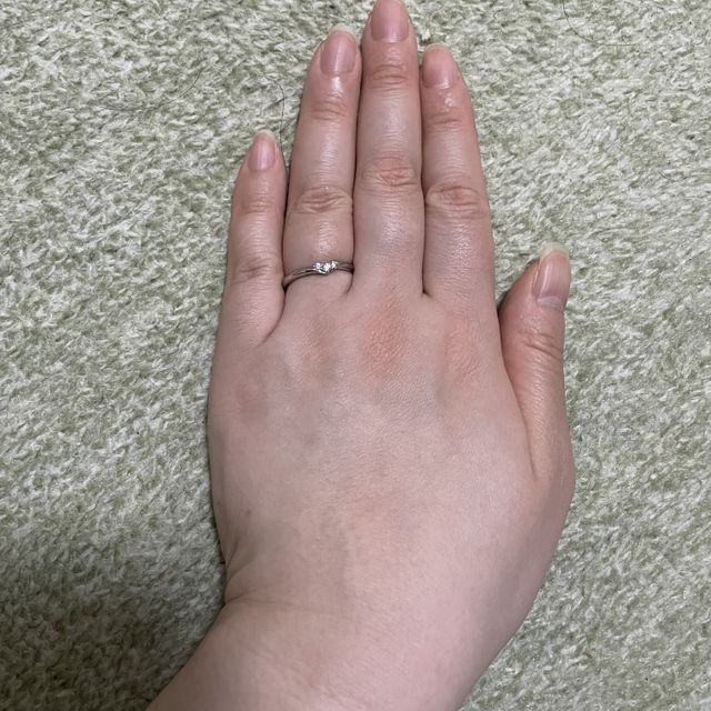 【エクセルコダイヤモンド(EXELCO DIAMOND)の口コミ】 ある程度ホームページを見てデザインをいくつかピックアップしていたため…