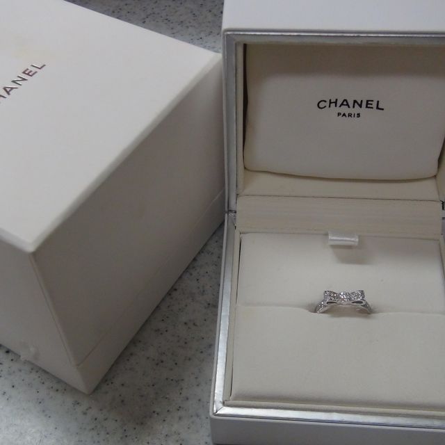 【シャネル(CHANEL)の口コミ】 とにかく一目惚れ！

大好きなシャネルで、大好きなリボンモチーフだった…