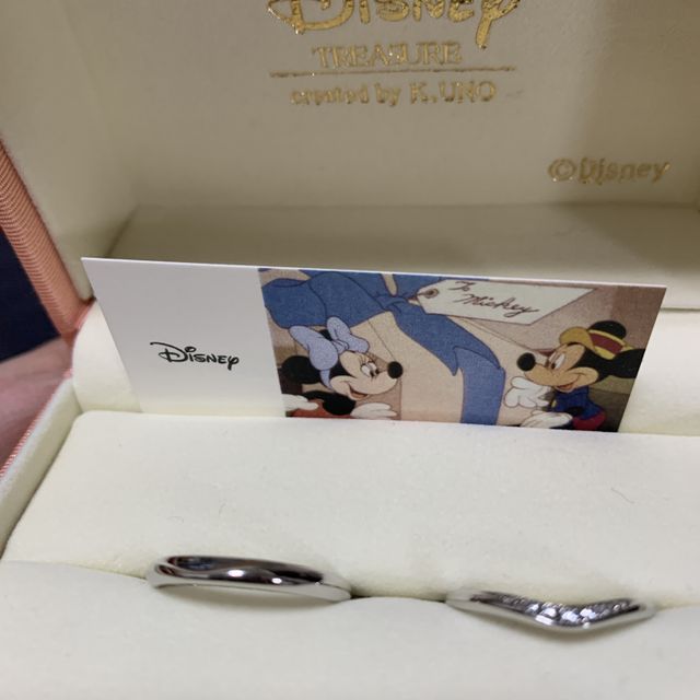 【ケイウノ ブライダル(K.UNO BRIDAL)の口コミ】 ディズニー好きの私たちにとってディズニーのブランドの指輪かつディズニ…
