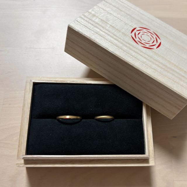 【出雲結(いずもゆい)の口コミ】 彼と私のデザインが違うのも、またお互いの個性を尊重という意味で気に入…