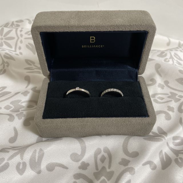 【BRILLIANCE+(ブリリアンスプラス)の口コミ】 私たちのこだわりポイントとして、女性側のデザインはハーフエタニティで…