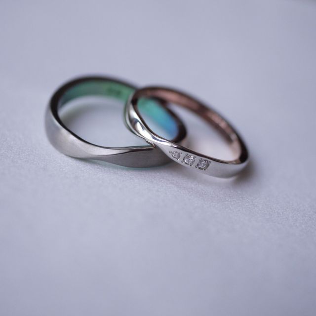 【SORA(ソラ)の口コミ】 指輪については、私より彼のこだわりが強く、オリジナルデザインができて…