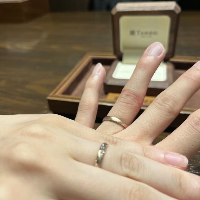 【TANZO.(鍛造指輪)の口コミ】 オーダーメイドで自分たちの想いが込められた。
2人で相談してデザインを…