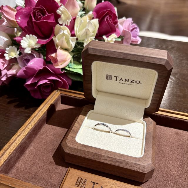 【TANZO.(鍛造指輪)の口コミ】 フルオーダーでの作成だったので、2人のこだわりポイントを詰め込むことが…