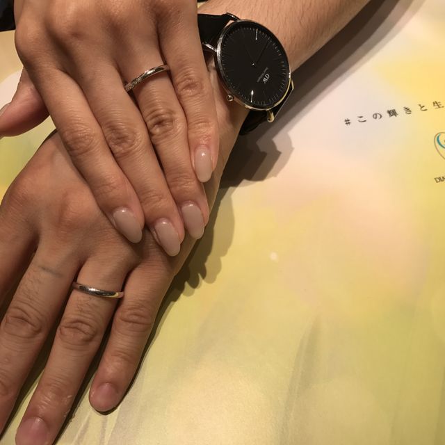 【銀座ダイヤモンドシライシの口コミ】 普段ゴールド系のアクセサリーを付ける事が多いので、今回購入させて頂い…