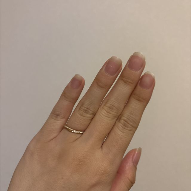 【Love Bond(ラブボンド)の口コミ】 キラキラのダイヤモンドが散りばめられててとてもかわいいです。v型のリン…