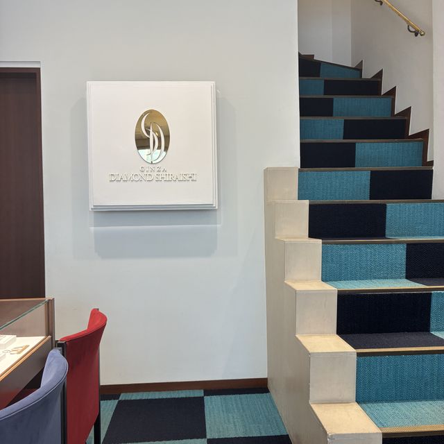 【銀座ダイヤモンドシライシの口コミ】 シンプルで長く、普段使いができる指輪を探していました。ウェーブデザイ…