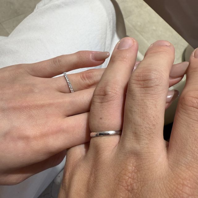 【TRECENTI(トレセンテ)の口コミ】 男性向けはシンプルなものが希望。プラチナ素材で金額は10万円くらいのも…